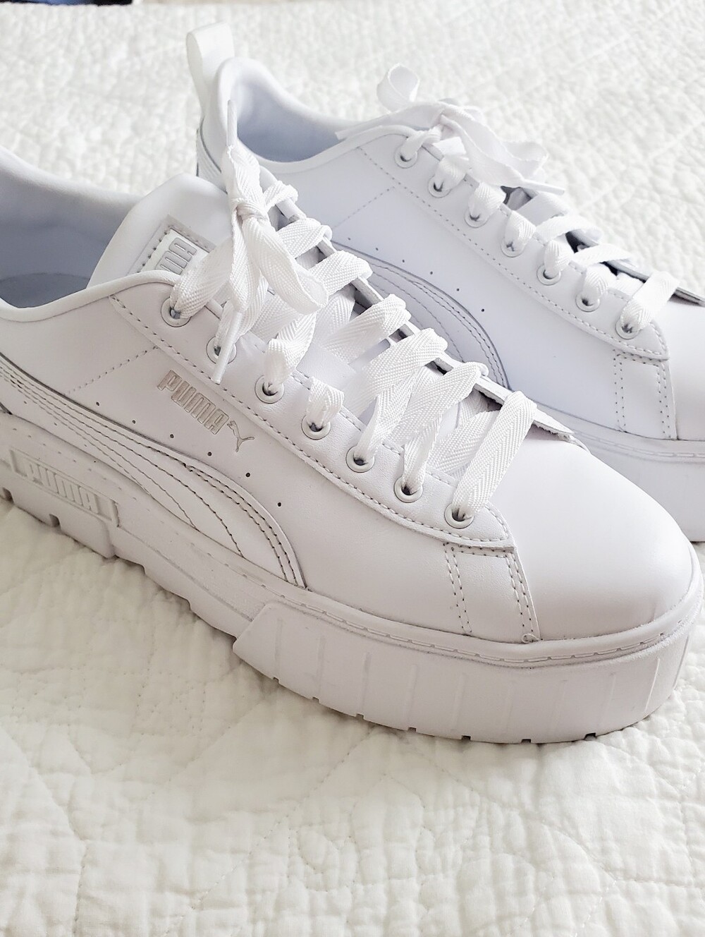 Puma Mayze Glow Sneakers in White and Metallic - Picture 3 of 13